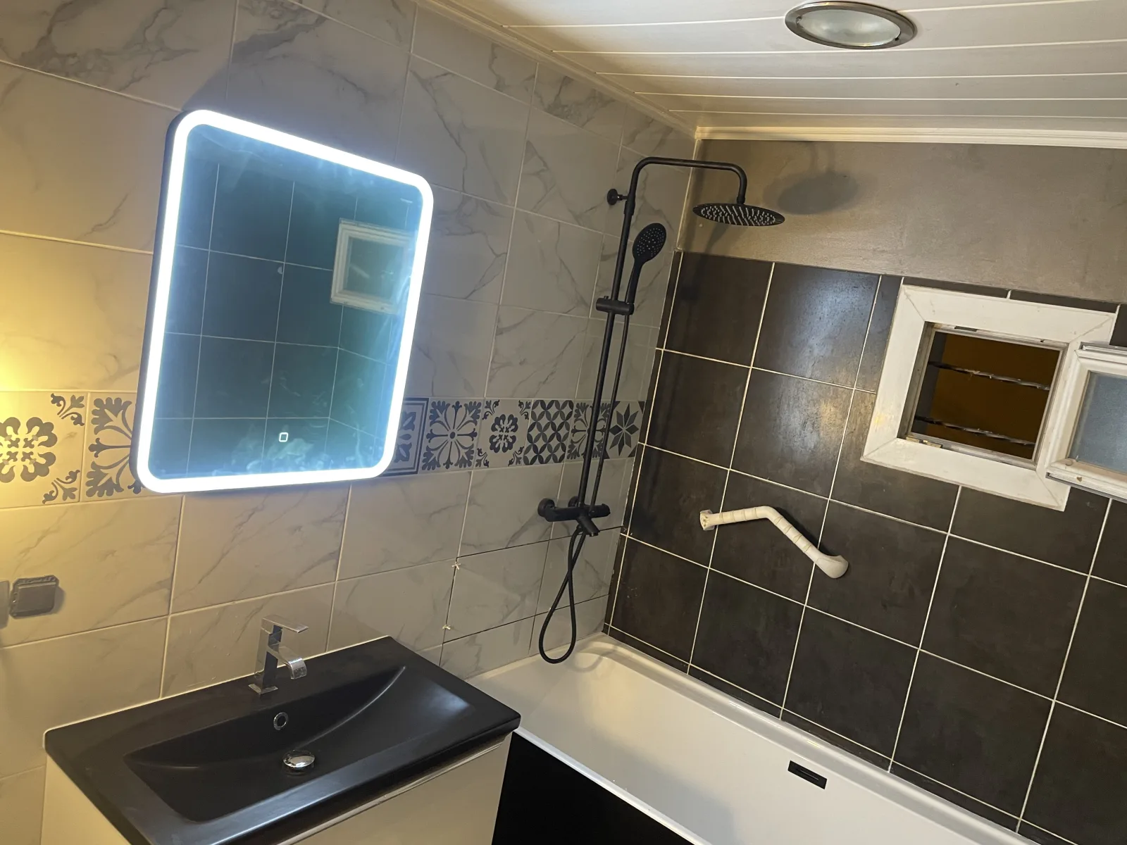 Plombier et chauffagiste : réparation, installation et rénovation de salles de bain et cuisines